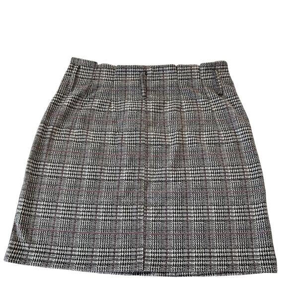 SO Womens Juniors 15 Mini Skirt Plaid Paper Bag Waist Black White Pink No Belt - Picture 3 of 12